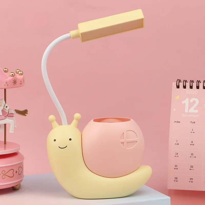 Lampada da scrivania LED a forma di lumaca con portapenne